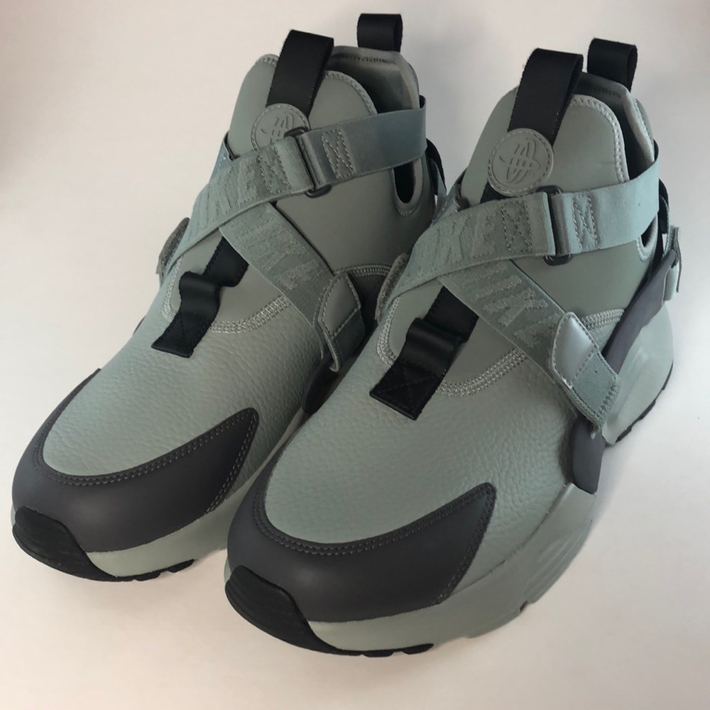 Nike Air Huarache City Utility Mica Green